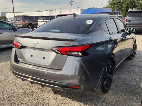 Used 2025 Nissan Versa SR w/ Trunk Package image 5