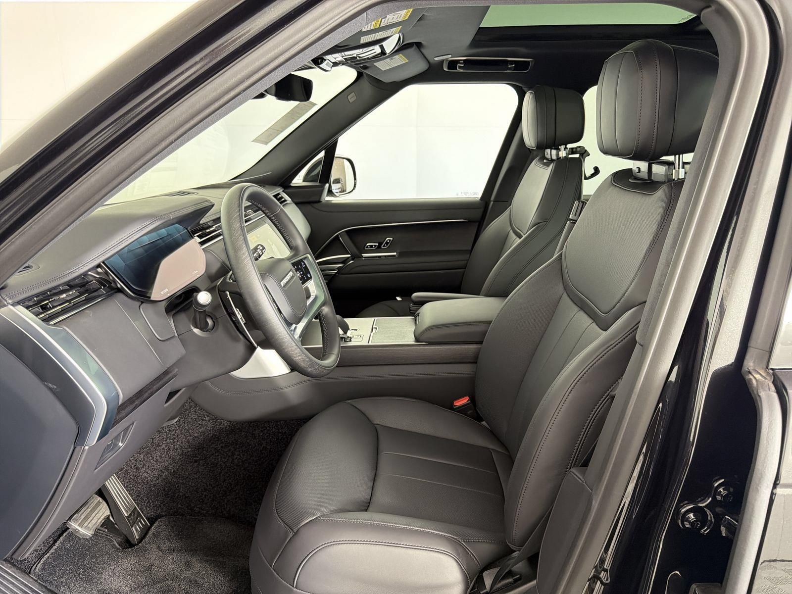 New 2026 Land Rover Range Rover SE AWD/4WD image 23