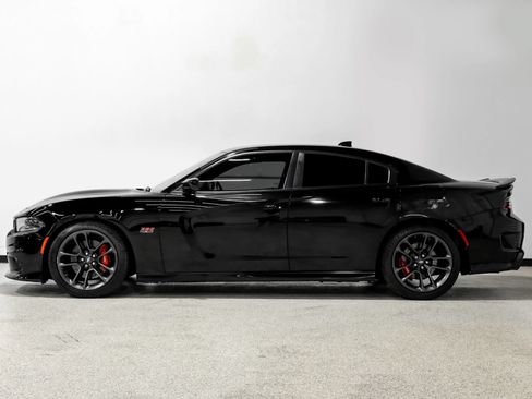 Used 2020 Dodge Charger Scat Pack w/ Plus Group RWD image 8