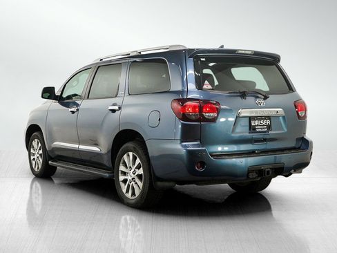 Used 2018 Toyota Sequoia Limited AWD/4WD image 4