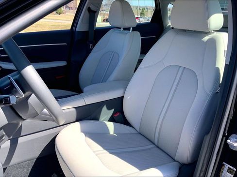 Used 2025 Hyundai Sonata SEL image 9