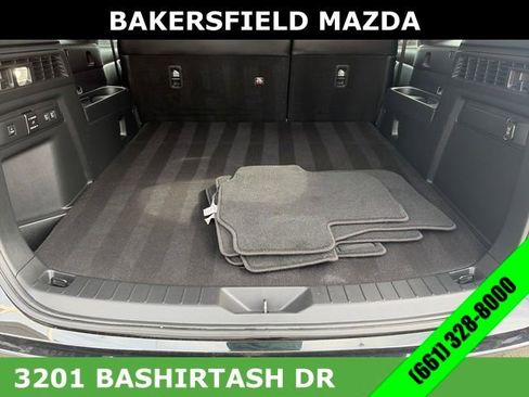 Certified 2025 MAZDA CX-70 Plug-In Hybrid w/ Premium Pkg image 17