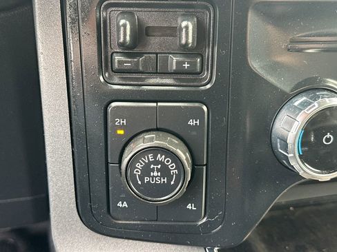 Certified 2023 Ford F150 Lariat w/ Trailer Tow Package image 31