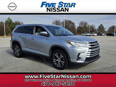 Used 2019 Toyota Highlander LE