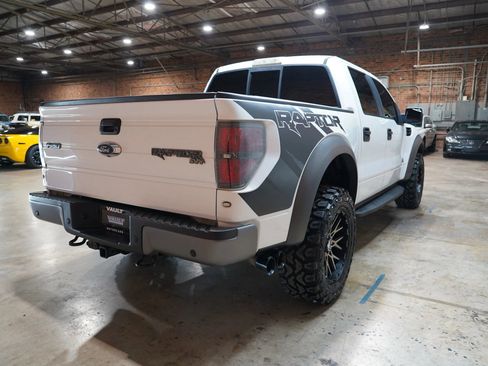 Used 2013 Ford F150 Raptor w/ Luxury Equipment Group image 19