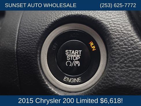 Used 2015 Chrysler 200 Limited w/ Convenience Group FWD image 31