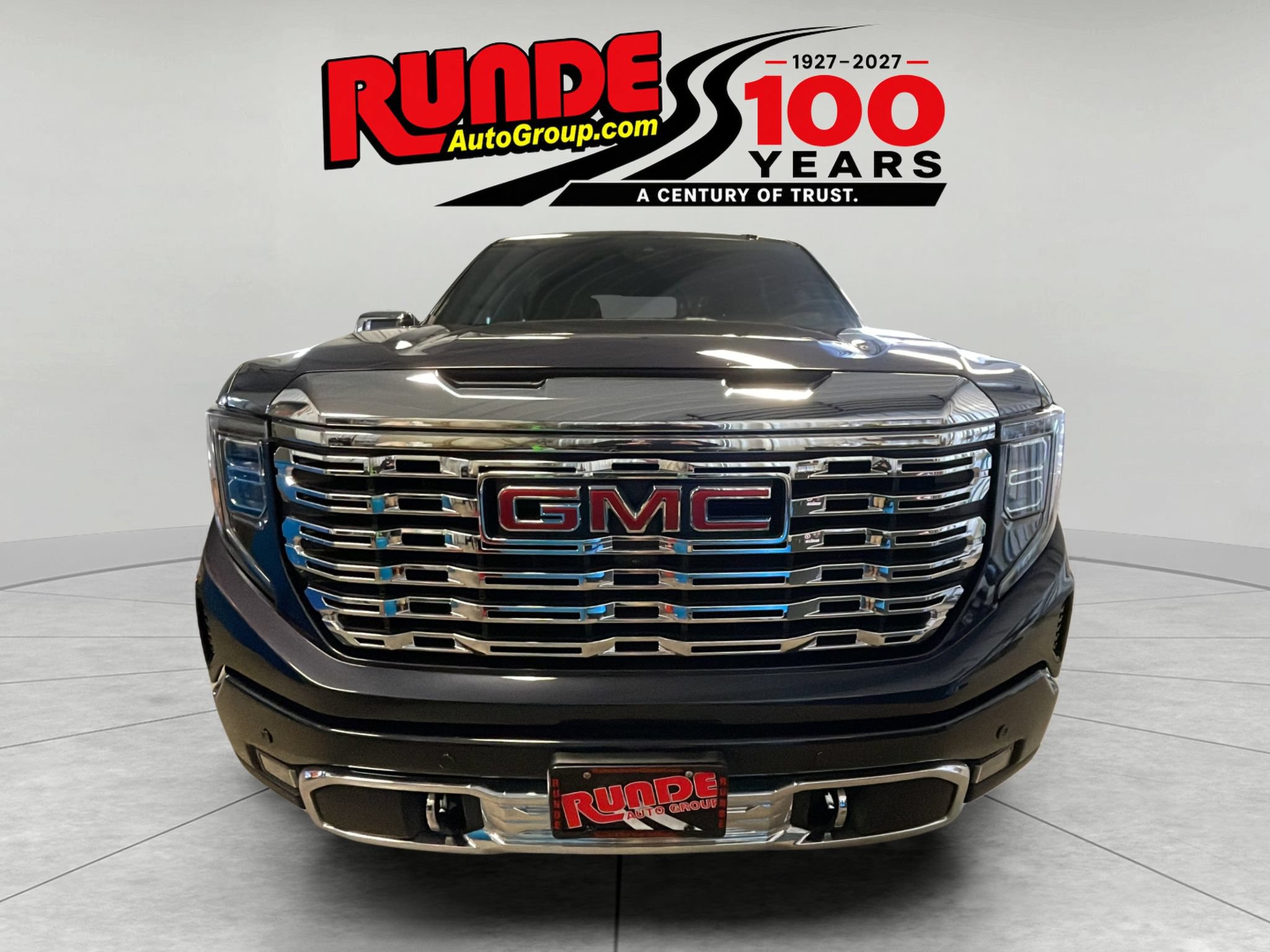 Used 2022 GMC Sierra 1500 Denali AWD/4WD image 8