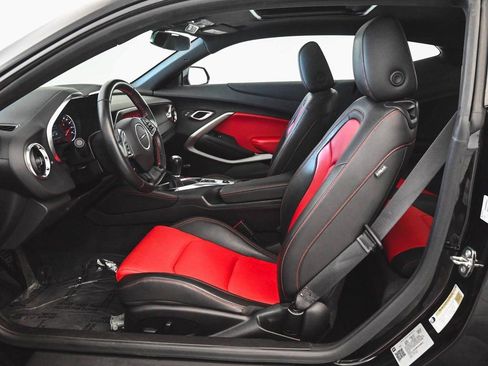 Used 2023 Chevrolet Camaro LT w/ RS Package image 25