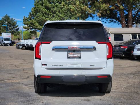 Used 2021 GMC Yukon XL SLT AWD/4WD image 13
