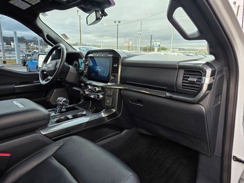 Used 2022 Ford F150 XLT w/ Equipment Group 302A High image 16