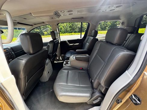 Used 2004 Nissan Armada LE image 19