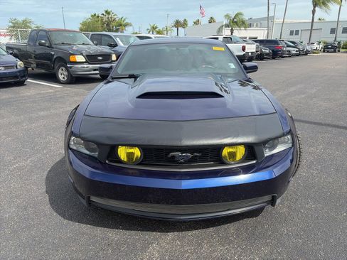 Used 2011 Ford Mustang GT Premium w/ GT Coupe Accessory Pkg 4 RWD image 2