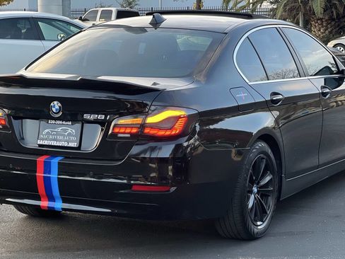 Used 2016 BMW 528i Sedan image 7