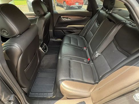 Used 2019 Cadillac XTS Luxury FWD image 30