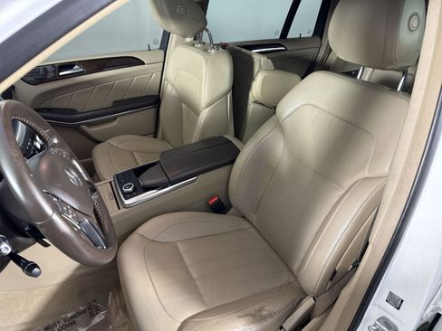 Used 2014 Mercedes-Benz GL 450 GL 450 image 19