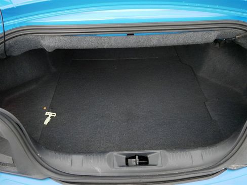 Used 2024 Ford Mustang GT Premium image 12