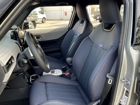 Used 2025 MINI Cooper S image 7