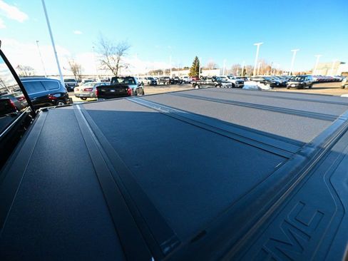 Used 2024 GMC Sierra 2500 SLE image 13