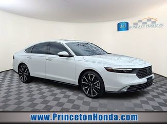 Used 2025 Honda Accord Touring video 1