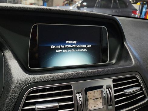 Used 2016 Mercedes-Benz E 400 4MATIC Coupe w/ Premium 2 Package image 36