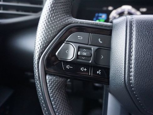 Used 2023 Toyota Sequoia TRD Pro AWD/4WD image 8