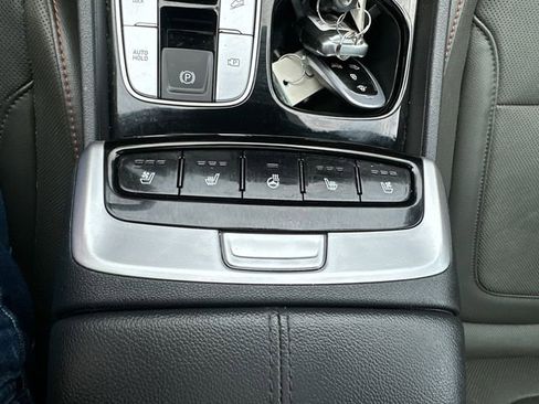 Used 2022 Hyundai Santa Cruz Limited w/ Launch Package image 35