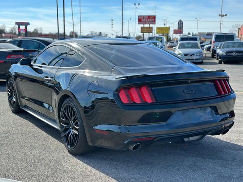 Used 2017 Ford Mustang GT image 7