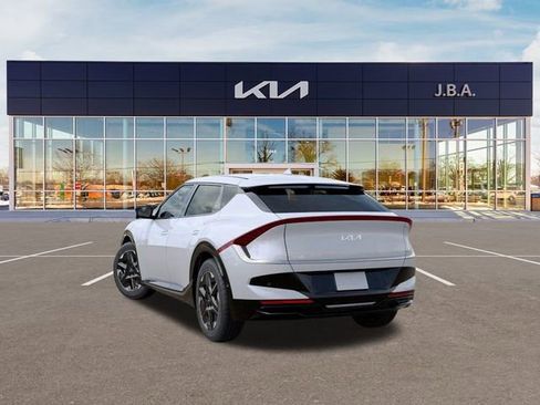 New 2025 Kia EV6 Wind image 4