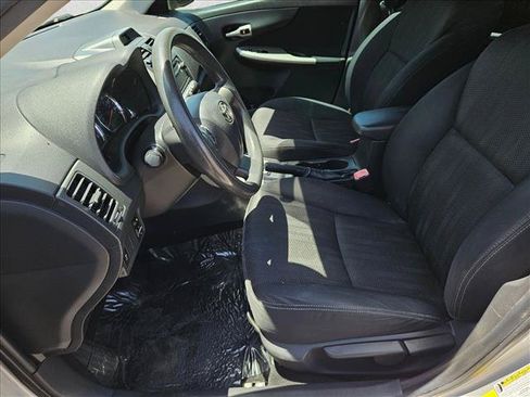 Used 2012 Toyota Corolla S FWD image 18