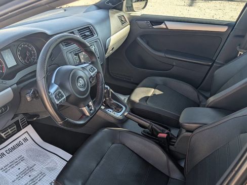 Used 2014 Volkswagen Jetta GLI Autobahn image 12