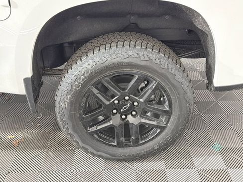 New 2026 Chevrolet Silverado 1500 Custom Trail Boss w/ Turbomax Blackout Package AWD/4WD image 12