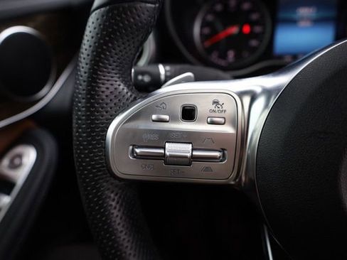 Certified 2022 Mercedes-Benz GLC 300 4MATIC Coupe image 17