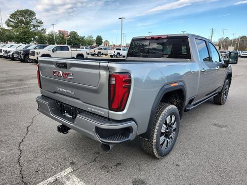 New 2026 GMC Sierra 3500 Denali w/ Denali Reserve Package image 3