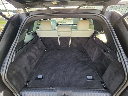 Used 2016 Land Rover Range Rover Sport SE image 21
