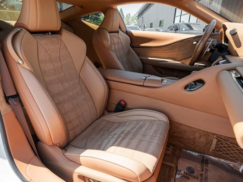 Used 2018 Lexus LC 500 Coupe RWD image 23