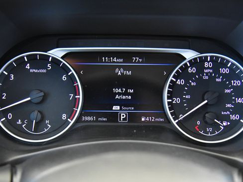Used 2025 Nissan Sentra SV FWD image 25
