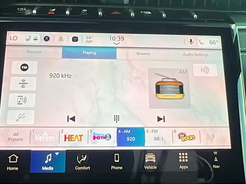 New 2025 Jeep Grand Cherokee Limited image 24