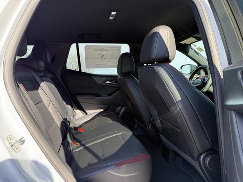 New 2026 Chevrolet Equinox RS image 5