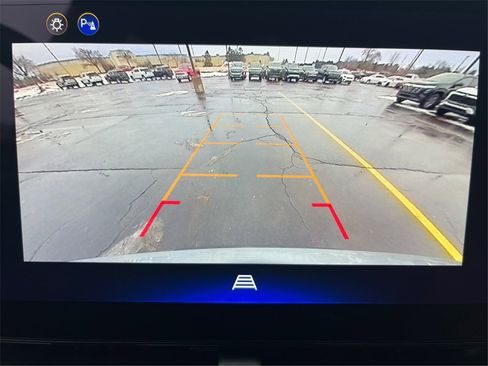 Used 2025 Chevrolet Equinox ACTIV w/ LPO, Floor Liner Package image 49