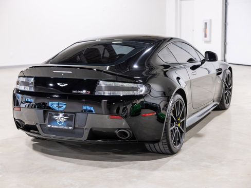 Used 2016 Aston Martin V12 Vantage S image 9