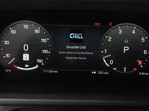 New 2025 Land Rover Defender 90 X-Dynamic SE image 33