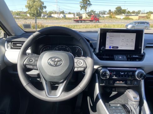 New 2025 Toyota RAV4 XLE Premium image 11