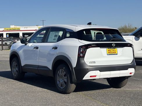 New 2026 Nissan Kicks S image 2