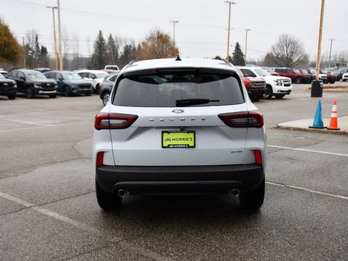 New 2026 Ford Escape ST-Line w/ Cold Weather Package image 5