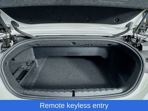 Used 2024 BMW M440i Convertible w/ Premium Package image 34