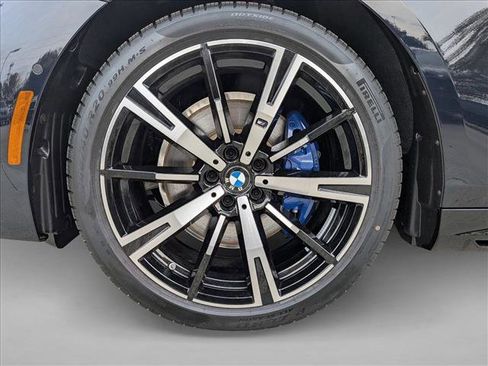 Used 2026 BMW 530i w/ M Sport Package RWD image 10