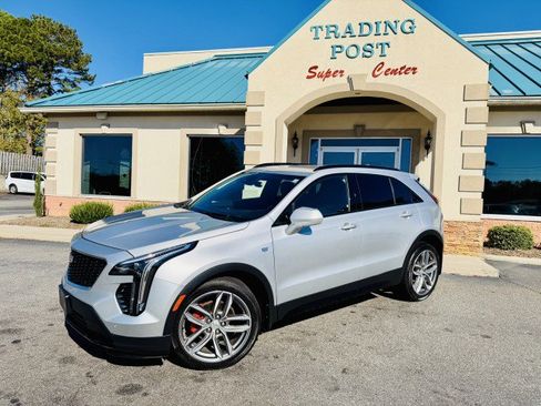 Used 2019 Cadillac XT4 Sport w/ Driver Awareness Package image 3