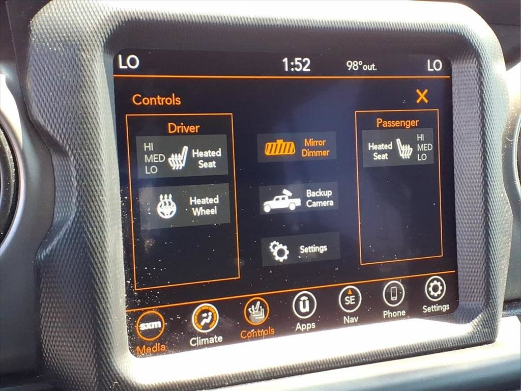 Certified 2023 Jeep Gladiator Sport AWD/4WD image 7