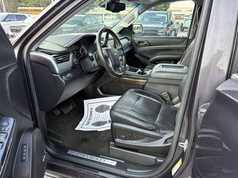 Used 2017 Chevrolet Tahoe LT w/ Texas Edition Package RWD image 10