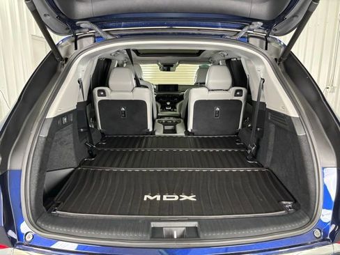 Certified 2023 Acura MDX FWD w/ Technology Package image 18
